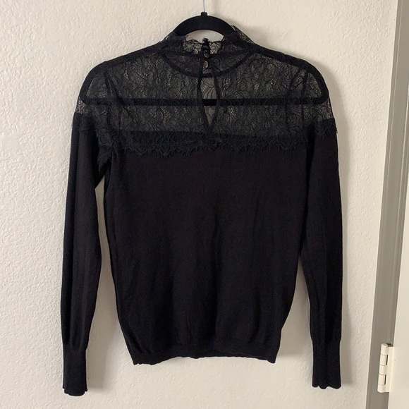 Jennifer Lopez Knit & Mock Neck Lace Top Light Sweater - Picture 5 of 11